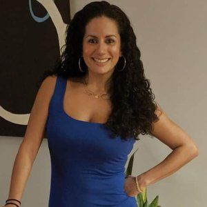 Meet your Posher, Lisi